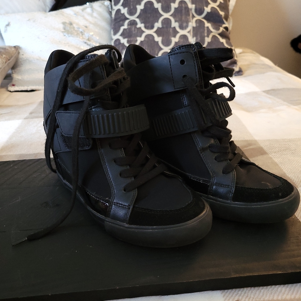 Aldo BLOSS wedge suede sneaker